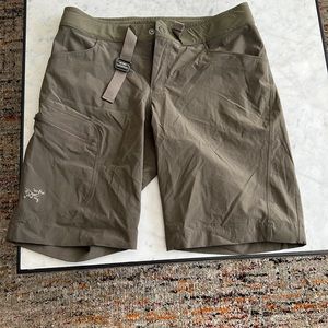 Arc’teryx mens shorts. Worn a couple of times